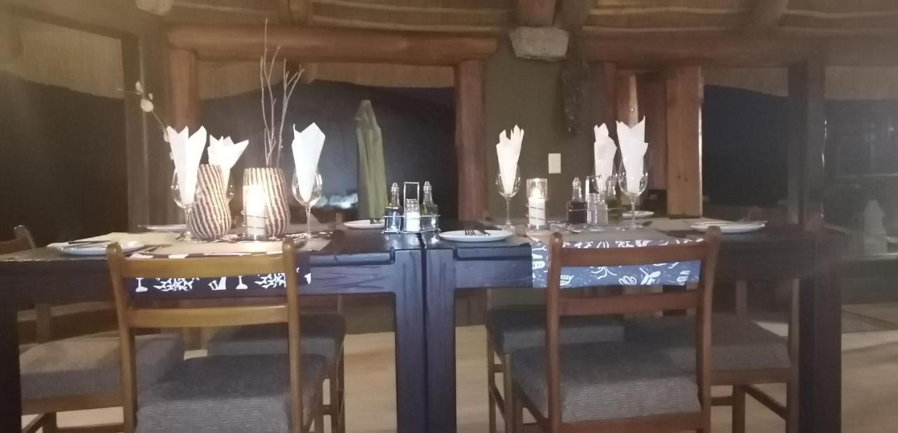 Ondudu Safari Lodge Omaruru Luaran gambar