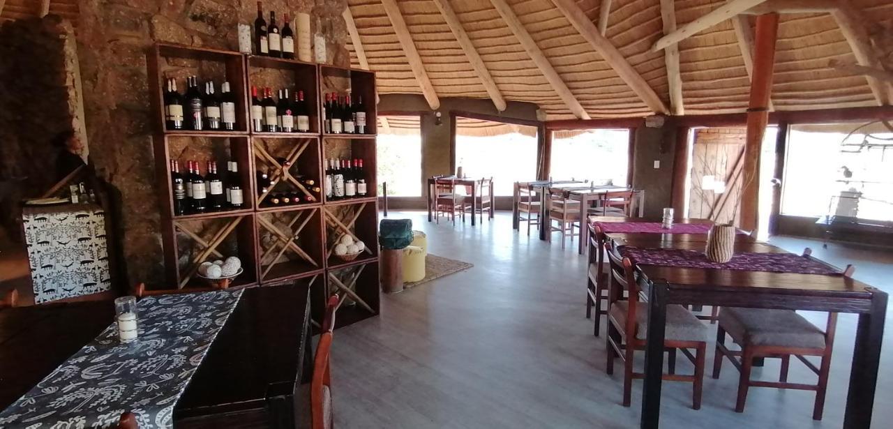 Ondudu Safari Lodge Omaruru Luaran gambar