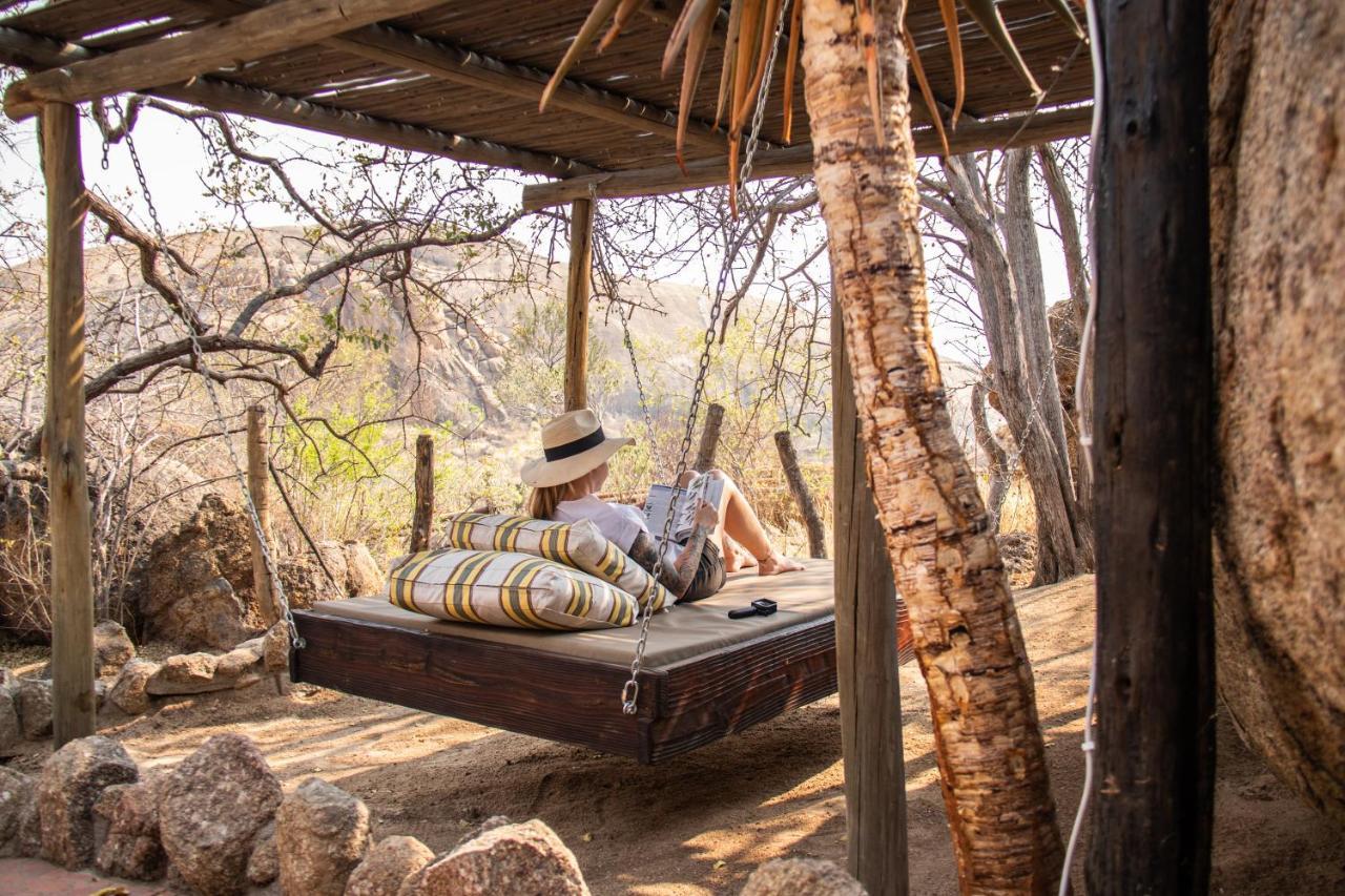 Ondudu Safari Lodge Omaruru Luaran gambar