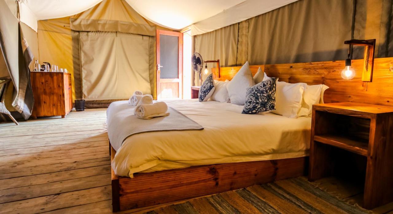 Ondudu Safari Lodge Omaruru Luaran gambar